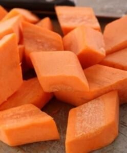 Lozenge cut of carrot